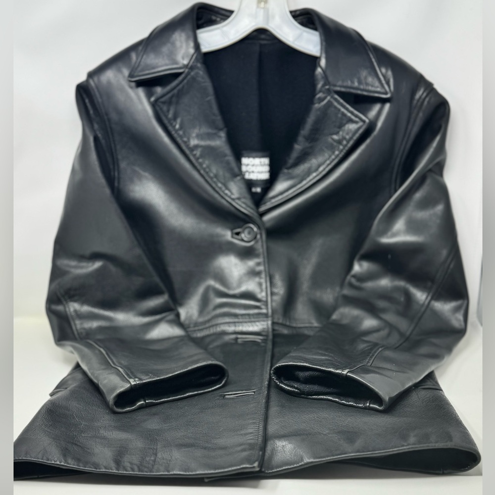Vintage 90s northbound,leather Women's Black Jacket three button preowned lining